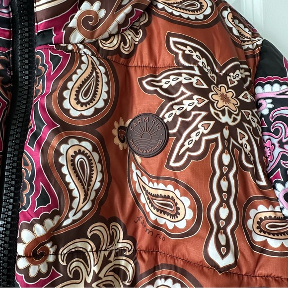 FARM Rio Multicolor Patterned Puffer Jacket - Picture 9 of 15